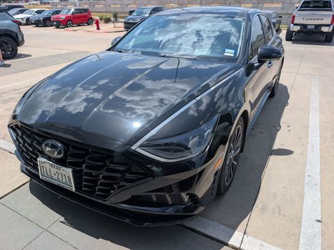Used 2022 Hyundai Sonata Limited FWD image 1