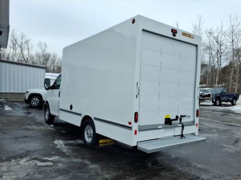 New 2025 GMC Savana 3500 w/ Power Convenience Package image 3