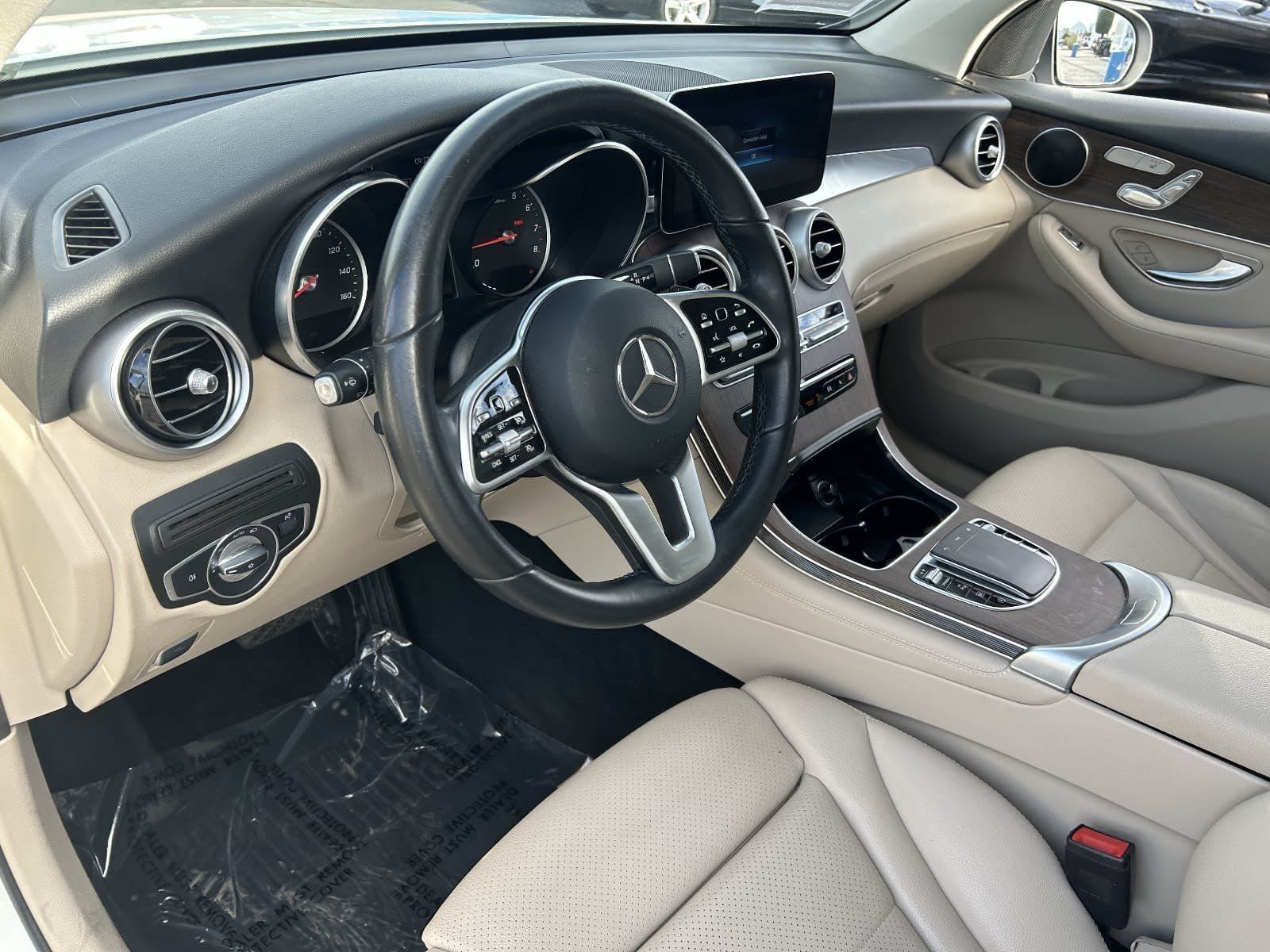 Used 2021 Mercedes-Benz GLC 300 image 20