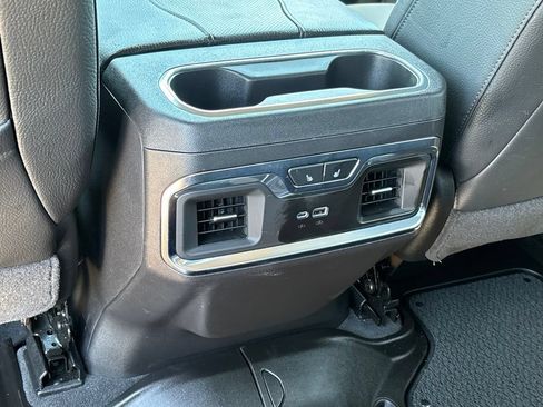 Used 2025 GMC Sierra 1500 Denali w/ Denali Reserve Package AWD/4WD image 16