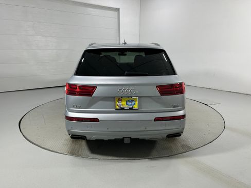 Used 2018 Audi Q7 3.0T Prestige AWD/4WD image 34