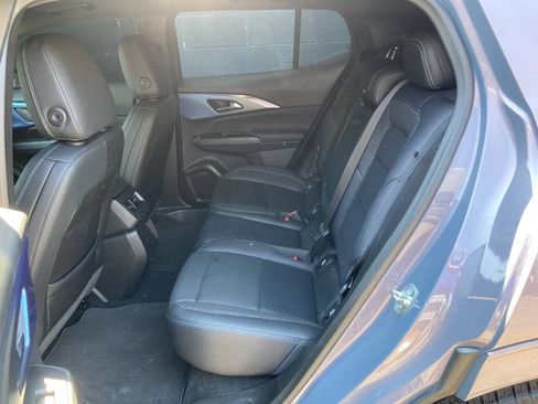 Used 2025 Chevrolet Equinox EV LT FWD image 10