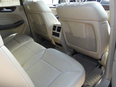 Used 2014 Mercedes-Benz ML 350 4MATIC image 17