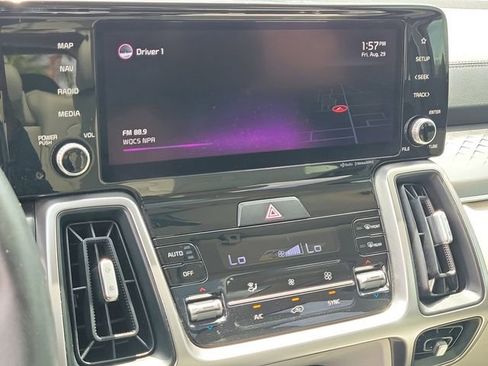 Used 2022 Kia Sorento S w/ Panoramic Sunroof Package image 30