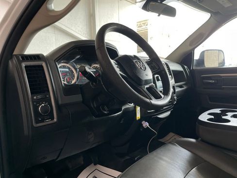 Used 2017 RAM 2500 Tradesman w/ Power & Remote Entry Group image 21