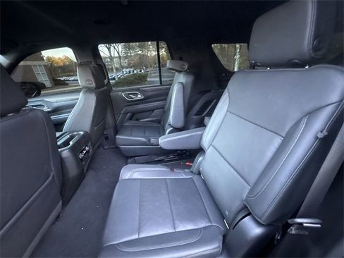 Used 2022 Chevrolet Tahoe LT image 14