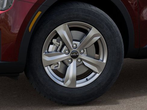 New 2025 Kia Sorento LX image 9