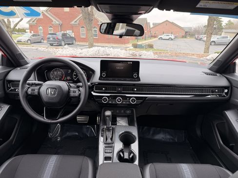 Certified 2025 Honda Civic Sport image 15