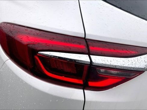 Used 2021 Buick Enclave Avenir w/ Avenir Technology Package image 30