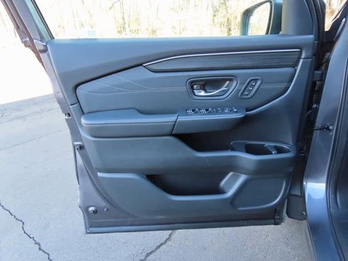 New 2026 Honda Pilot Touring image 19