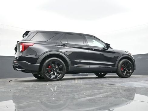 Used 2022 Ford Explorer ST w/ Equipment Group 401A image 48