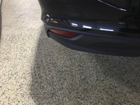 Used 2023 Chevrolet Malibu LT image 16