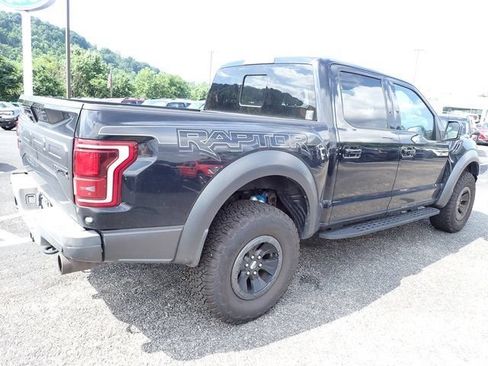 Used 2018 Ford F150 Raptor w/ Equipment Group 802A Luxury AWD/4WD image 6