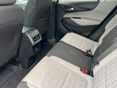 Used 2024 Chevrolet Equinox LT image 9