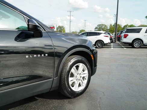 Used 2022 Chevrolet Blazer LT FWD image 11