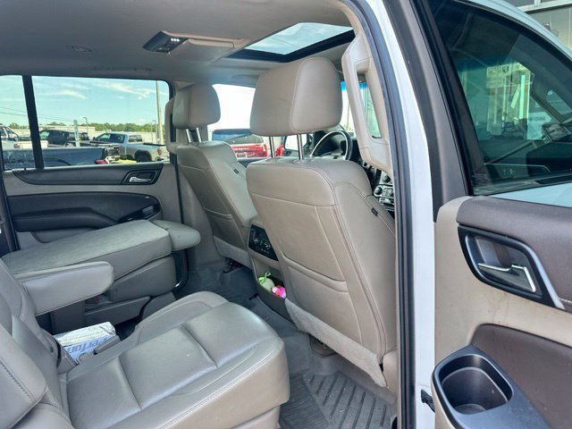 Used 2018 Chevrolet Suburban Premier AWD/4WD image 29