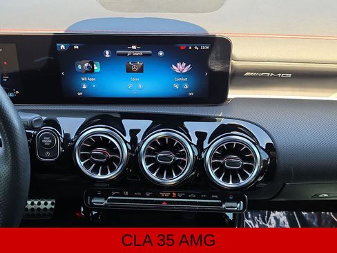 Used 2025 Mercedes-Benz CLA 35 AMG 4MATIC image 20