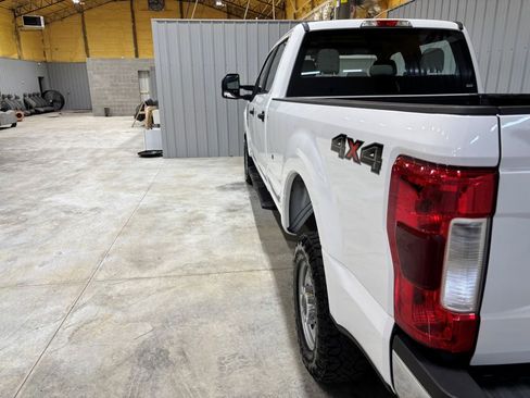 Used 2018 Ford F350 XL image 9