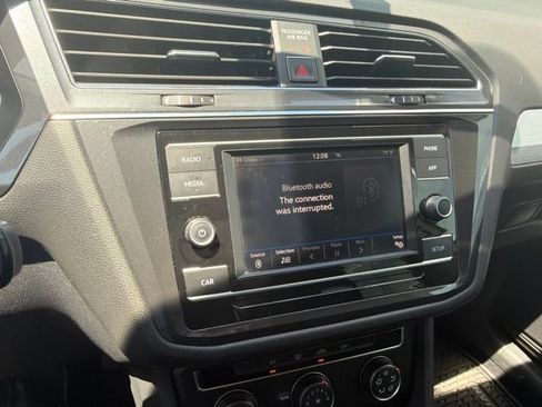 Used 2018 Volkswagen Tiguan S AWD/4WD image 22