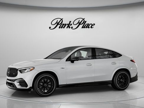 New 2026 Mercedes-Benz GLC 43 AMG 4MATIC Coupe image 3