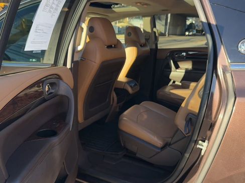 Used 2017 Buick Enclave Premium w/ Experience Buick Package AWD/4WD image 27