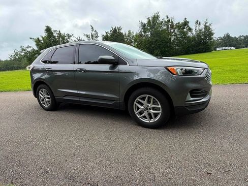 Used 2023 Ford Edge SEL AWD/4WD image 2