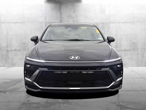 Used 2025 Hyundai Sonata SEL FWD image 4