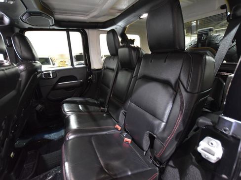 Used 2018 Jeep Wrangler Unlimited Rubicon image 47