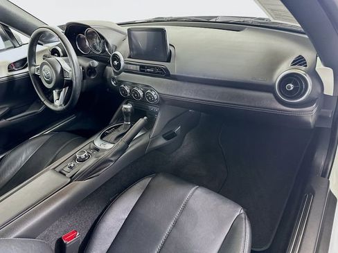 Used 2022 MAZDA MX-5 Miata RF Grand Touring image 24