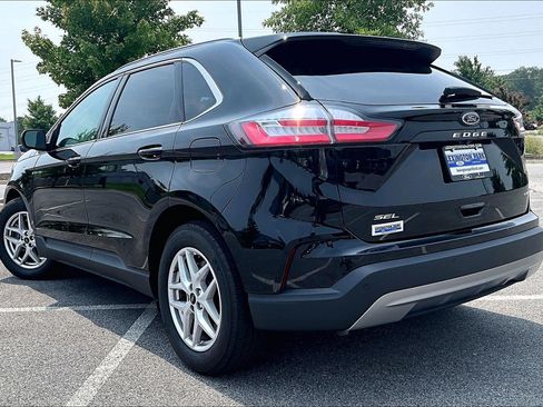 Used 2024 Ford Edge SEL w/ Convenience Package AWD/4WD image 6