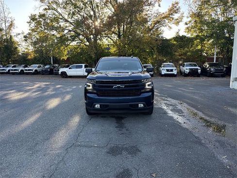 Used 2021 Chevrolet Silverado 1500 RST image 2