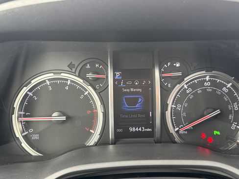 Used 2021 Toyota 4Runner Nightshade AWD/4WD image 18