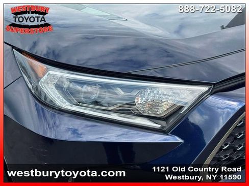 Certified 2021 Toyota RAV4 XSE w/ Weather Package AWD/4WD image 13