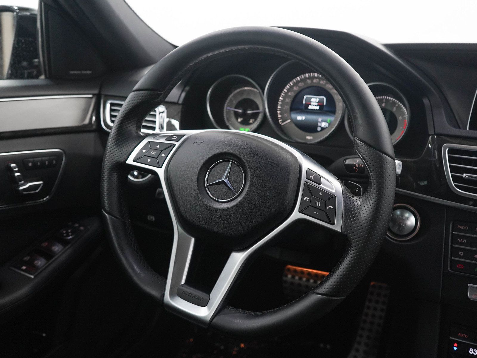 Used 2016 Mercedes-Benz E 350 4MATIC Sedan image 14