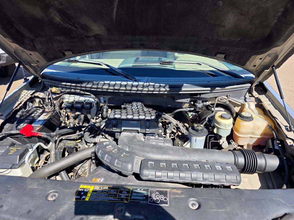 Used 2004 Ford F150 Lariat AWD/4WD image 24