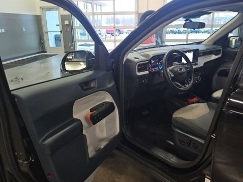 Used 2023 Ford Maverick XLT w/ XLT Luxury Package image 10