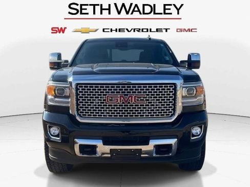 Used 2016 GMC Sierra 3500 Denali w/ Duramax Plus Package image 2