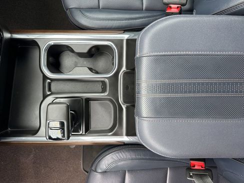 Used 2024 Chevrolet Silverado 1500 High Country w/ Technology Package image 41