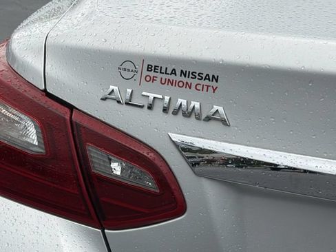 Used 2018 Nissan Altima 2.5 S w/ S Convenience Package FWD image 5