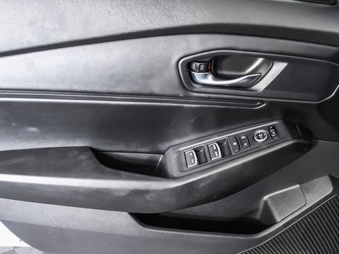 Used 2023 Honda Accord EX image 20