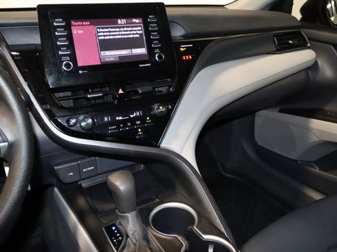 Used 2023 Toyota Camry LE image 45