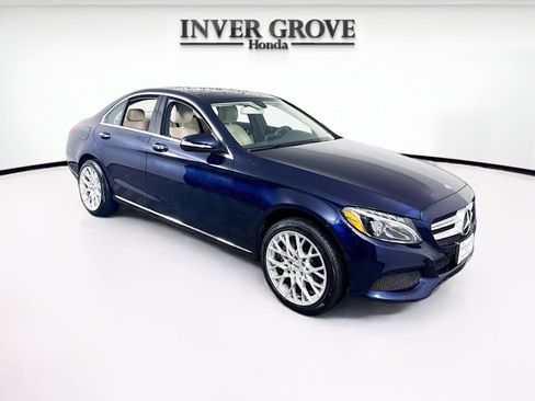 Used 2015 Mercedes-Benz C 300 4MATIC Sedan image 3