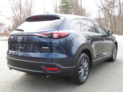 Used 2023 MAZDA CX-9 Touring image 5