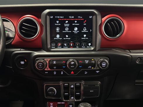 Used 2020 Jeep Wrangler Unlimited Rubicon AWD/4WD image 12