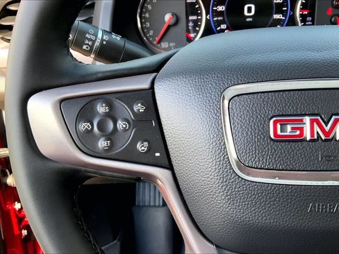 Used 2023 GMC Acadia AT4 w/ Technology Package AWD/4WD image 21
