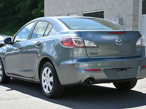 Used 2013 MAZDA MAZDA3 i Sport FWD image 3