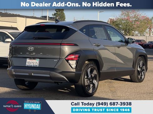Certified 2025 Hyundai Kona Limited FWD image 15