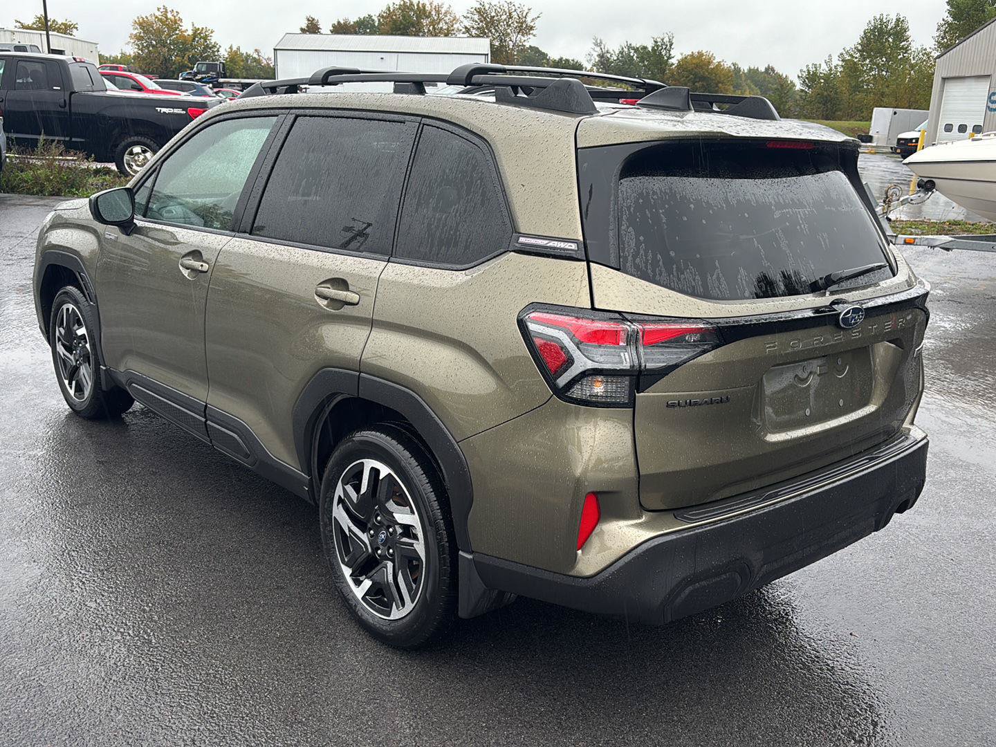 New 2025 Subaru Forester Premium w/ Protection Package (1PH) AWD/4WD image 5