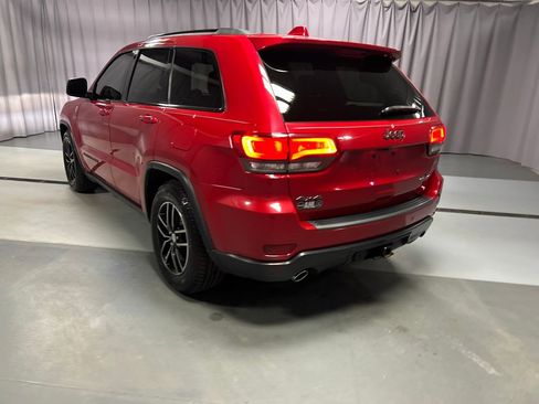 Used 2018 Jeep Grand Cherokee Trailhawk w/ Trailhawk Luxury Group image 5