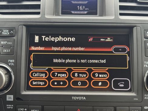 Used 2010 Toyota Highlander Limited image 22